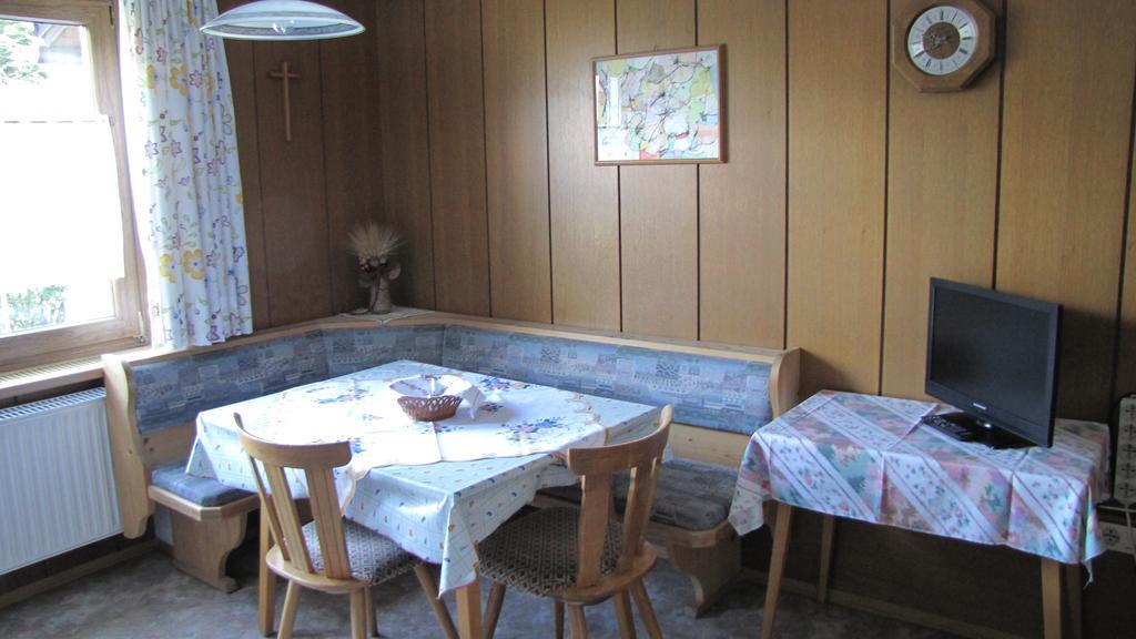 Blasbichler Appartments Brunico Pokoj fotografie